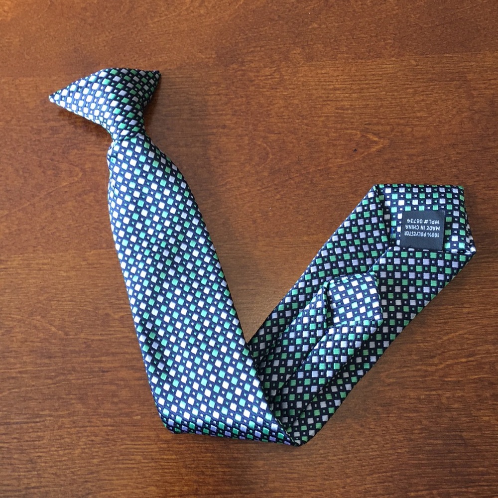 Boys tie